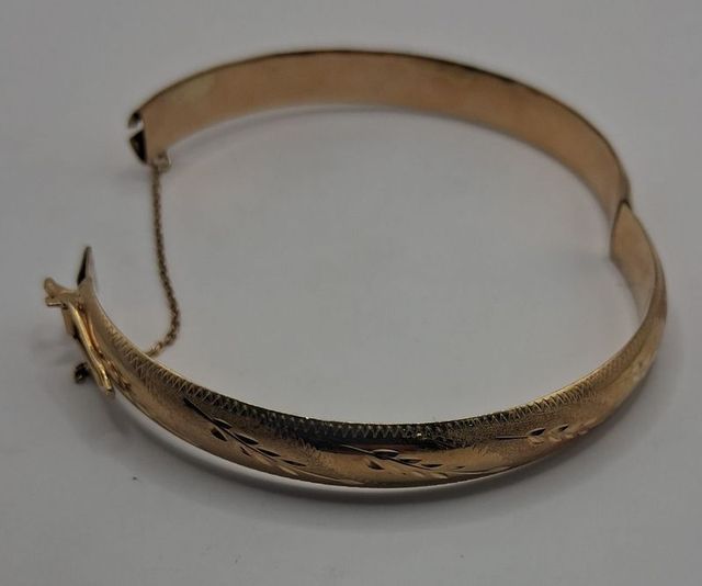 Pulsera Caña Dibujo Oro 18k, 13,73gr. Ref. G-100.