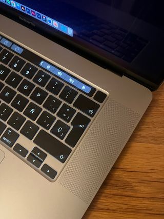 MacBook Pro 16 i9 8 núcleos (2019)