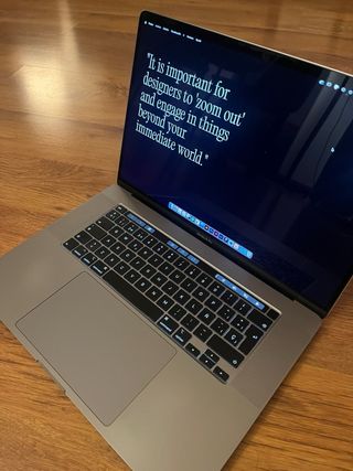 MacBook Pro 16 i9 8 núcleos (2019)