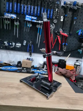 Centrador feedback sports Pro truing stand
