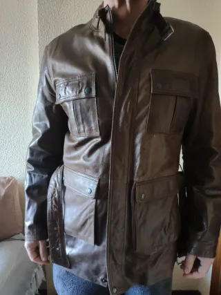Chaqueta de piel marrón para hombre 3/4