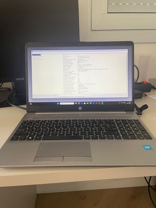 HP 250 G9 Notebook PC 15.6 Plata