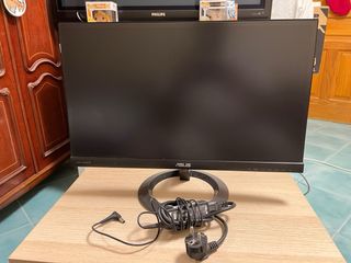 Pantalla ASUS Negra 24 Pulgadas.