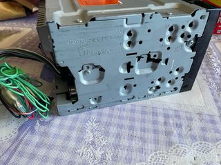 Radio Pantalla Pioneer Negra