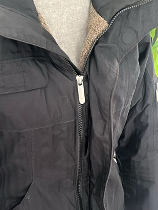 Chaqueta de nieve negra