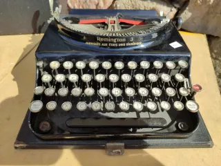 Máquina de escribir Remington 3