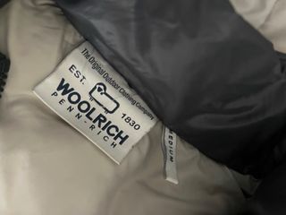 Plumífero Woolrich gris Talla M