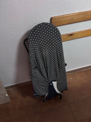 Hamaca bebé Babyjborn con funda de recambio