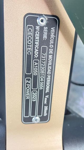 Patinete Cecotec Bongo Z Mountain