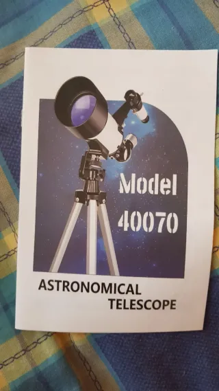 Telescopio con trípode