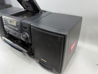 Minicadena Aiwa CA-DW305 CD/Doble Cassette