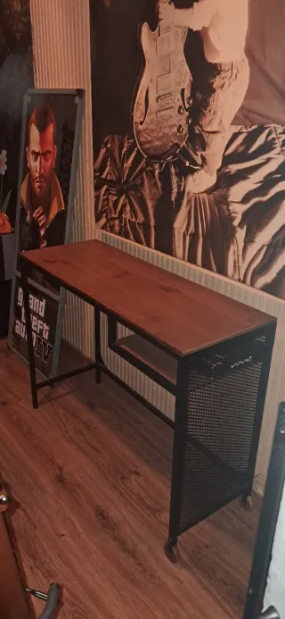 Mesa Escritorio Ikea Fajällbo Madera y Metal