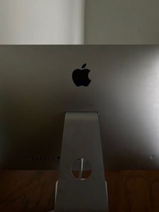 Pantalla iMac + Ratón Apple Blanco
