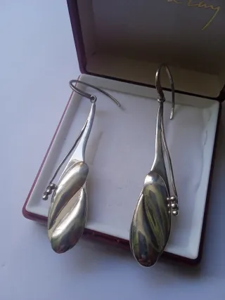 Pendientes antiguos de plata