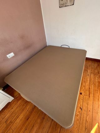 Canapé abatible y colchón