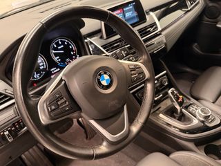 BMW Serie 218d AUTOMATICO PERFECTO ESTADO