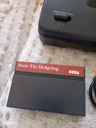 Sega Master System II Consola + Juego Sonic