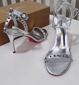 Sandalias Christian Louboutin Plata