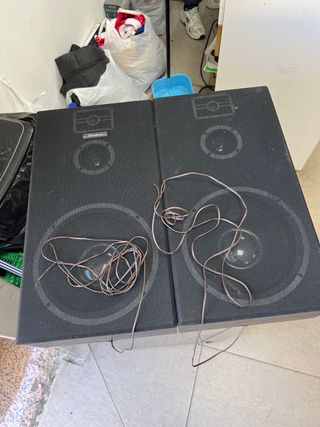 Mueble Hi-Fi Binatone Music Tower studio 44