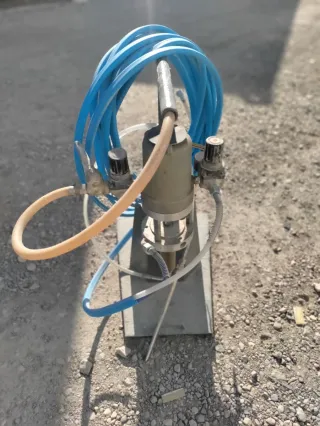 Equipo para lacar o esmaltar