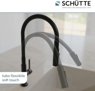 Rubinetto flessibile nero per lavello