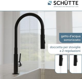 Rubinetto flessibile nero per lavello