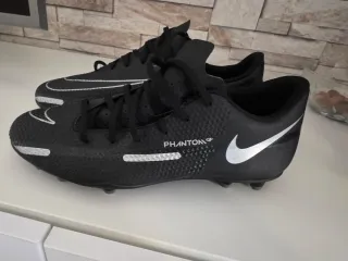 Botas de fútbol Nike Phantom Negras