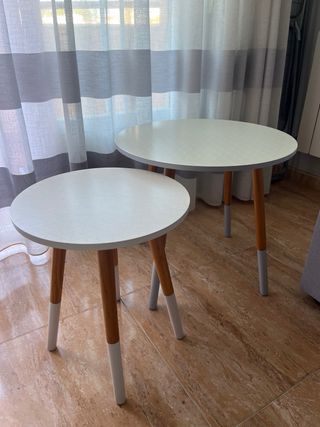 Tavoli ausiliari rotondi in legno