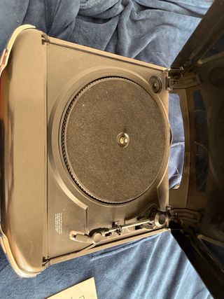 Reproductor Nevir Vinilo CD USB Radio FM