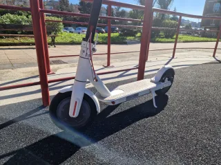 Patinete Eléctrico Xiaomi M365