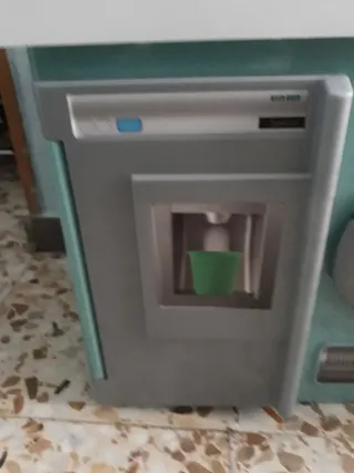 Cocinita de juguete infantil