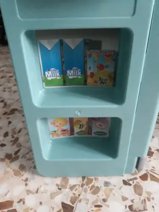 Cocinita de juguete infantil