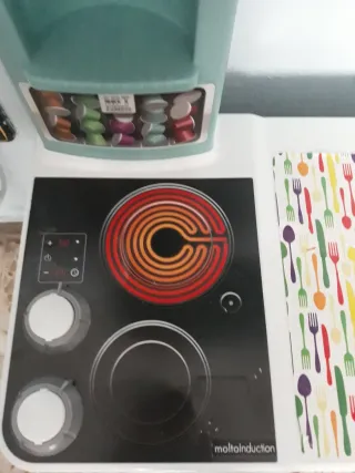 Cocinita de juguete infantil