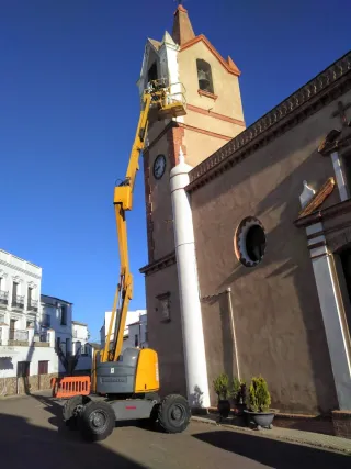 Plataforma Elevadora Haulotte HA-16-PX 4x4