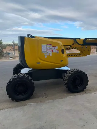 Plataforma Elevadora Haulotte HA-16-PX 4x4