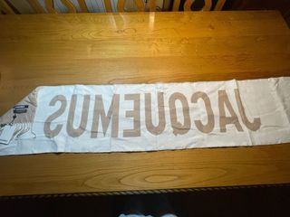 Bufanda Jacquemus Beige y Blanca