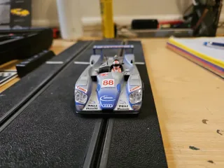 Audi R8 Scalextric Leyendas