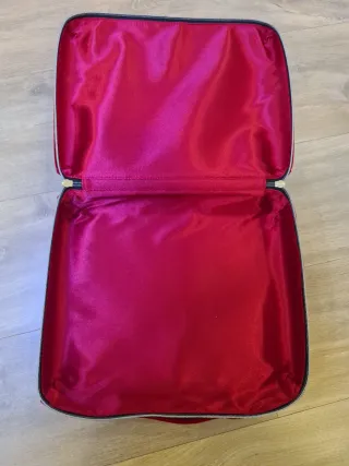 Neceser Estee Lauder Rojo Terciopelo