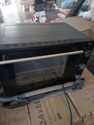 Horno Eléctrico Negro