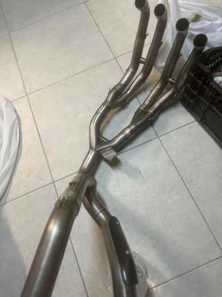 Línea completa Arrow CBR600RR