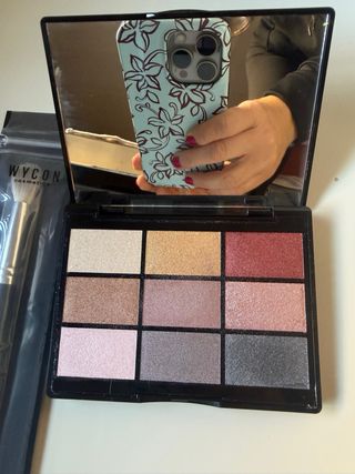 Paleta Sombras Wycon Cosmetics + brocha nueva
