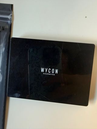 Paleta Sombras Wycon Cosmetics + brocha nueva