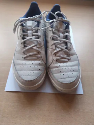 Zapatillas Fútbol Sala ESKUDO Talla 41