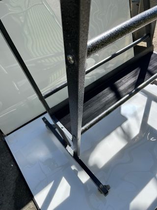 Expositor de láminas en V