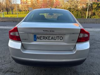 Volvo S80 2.5T 200cv DISTINTIVO AMBIENTAL C