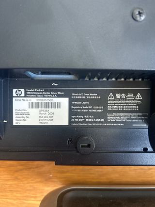Monitor HP L1906w