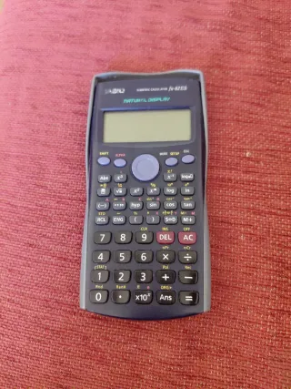 Calculadora Científica Casio fx-82ES