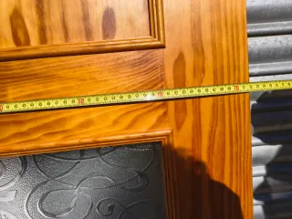 Puerta maciza madera pino con cristal