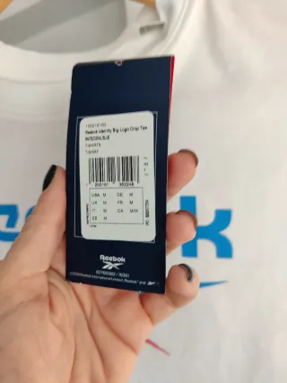 Camiseta crop top Reebok blanca