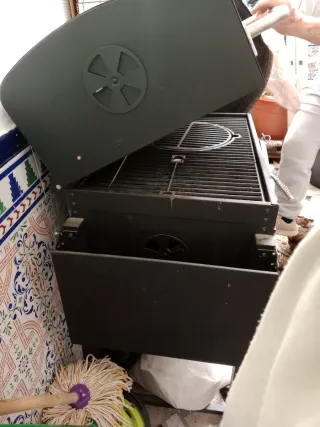 Barbacoa Negra Metal